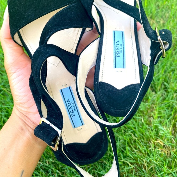 High Heel Sandals - Picture 3 of 5